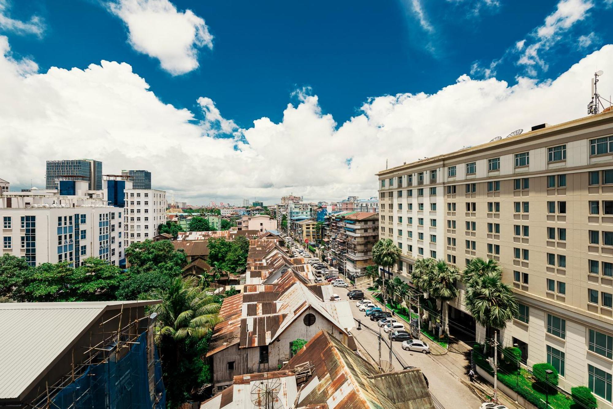 Hotel G Yangon Eksteriør bilde